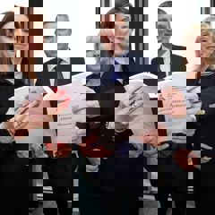 1744634715621)